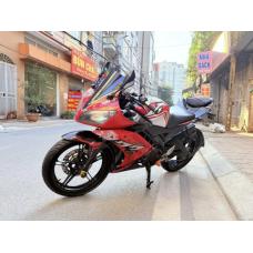 Yamaha R15 v2 giá 18.5 triệu Yamaha R15 v2 giá 18.5 triệu